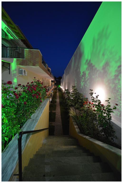 ميتامورفوسي Anna Christina Apartments المظهر الخارجي الصورة