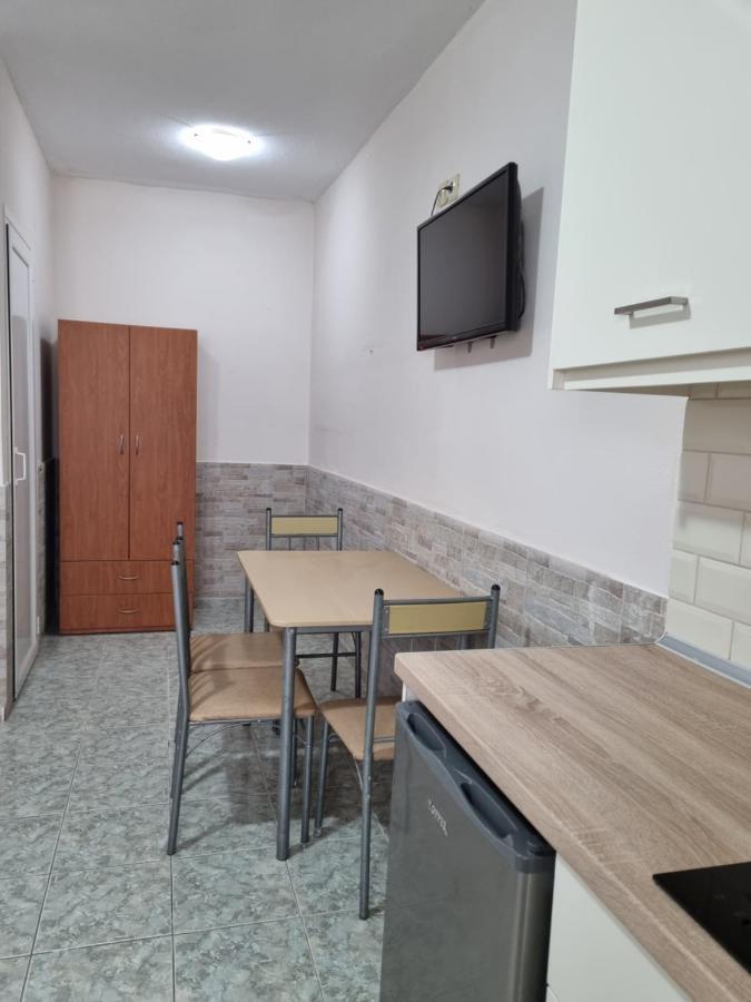 ميتامورفوسي Anna Christina Apartments المظهر الخارجي الصورة