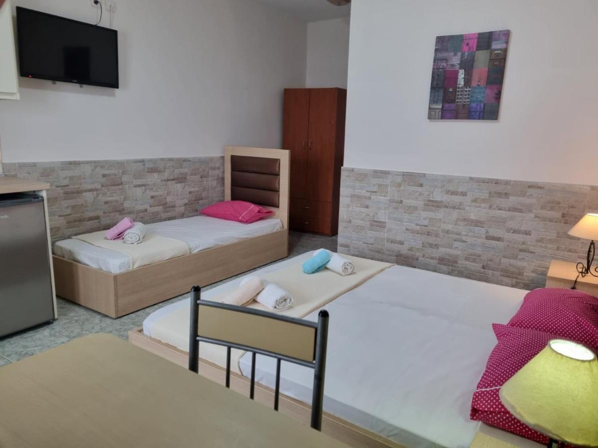 ميتامورفوسي Anna Christina Apartments المظهر الخارجي الصورة