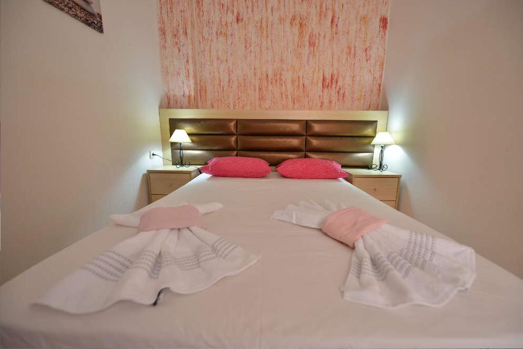 ميتامورفوسي Anna Christina Apartments المظهر الخارجي الصورة