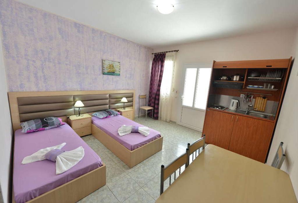 ميتامورفوسي Anna Christina Apartments المظهر الخارجي الصورة